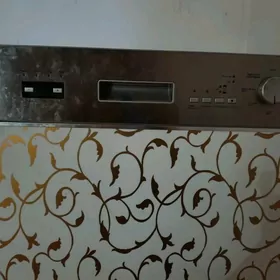 Satlyk posuda moýka