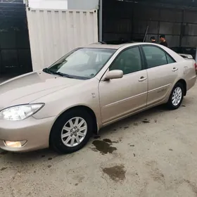 Toyota Camry 2003