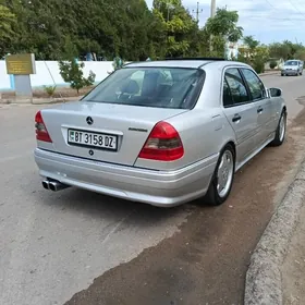 Mercedes-Benz 230E 1995