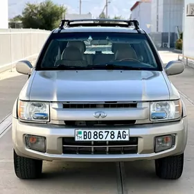 Infiniti QX4 2001