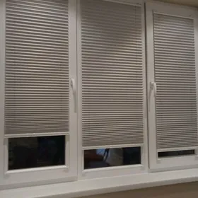 Plisse žalýuz jalýuz zalyuz