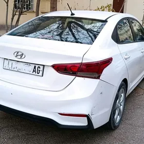 Hyundai Accent 2018