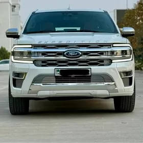 Ford Expedition 2023