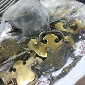 фурнитура для мебели