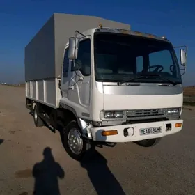 Mitsubishi Canter 2000