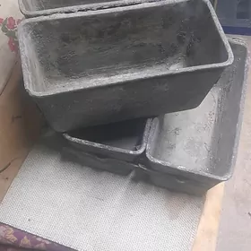 буханка лоток