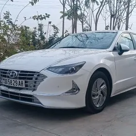Hyundai Sonata 2021