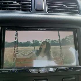 pioneer carrozzeriaAVIC-ZH0999