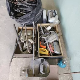 инструмент