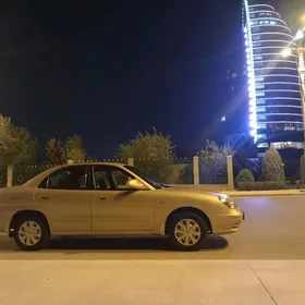 Daewoo Nubira 2000