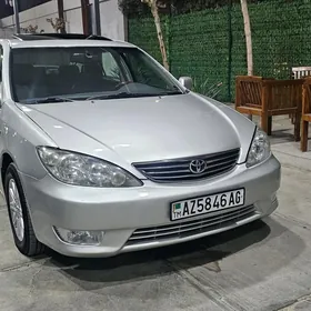 Toyota Camry 2005
