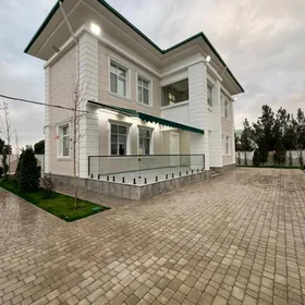 Coganly çyzgy kottej Чызгы Фул