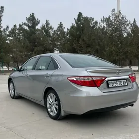 Toyota Camry 2017