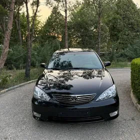 Toyota Camry 2003