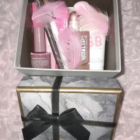 Подарок к  ️