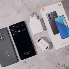 Redmi Note 13.  8/256