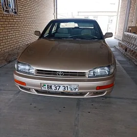 Toyota Camry 1993