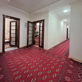 Moskowskiy  2-etaz 4-komnat