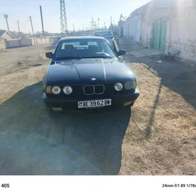 BMW 325 1989