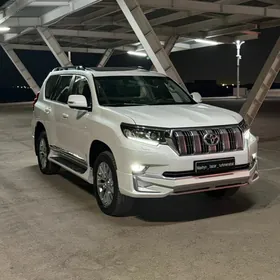 Toyota Land Cruiser Prado 2023
