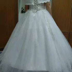 Новое свадебное платье