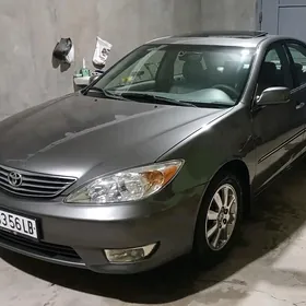 Toyota Camry 2003