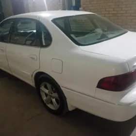 Toyota Avalon 1999