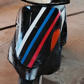 Yamaha Artistic 2005