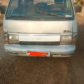 Toyota Hiace 1989