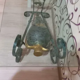 Журнальный столик