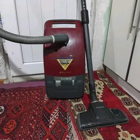 Пылесос Tozan sorujy