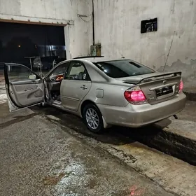 Toyota Camry 2003