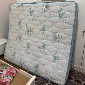 матрас 180х200