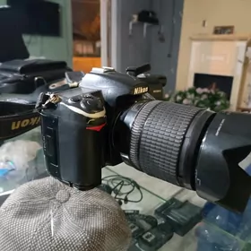 Nikon 7000