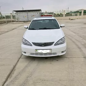 Toyota Camry 2005
