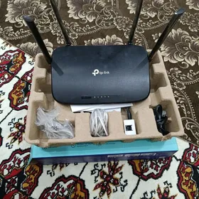 Router TP-LINK (AC-1200)