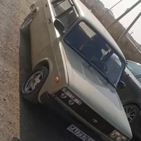 Lada 2105 1990