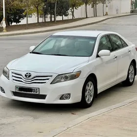 Toyota Camry 2010