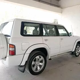 Nissan Patrol 1998