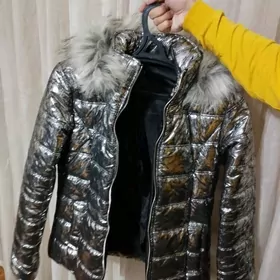 Ženski kurtka gyyzlar ucin