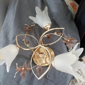 Люстра "Три лилии"