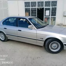 BMW 525 1990