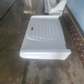 Tayota Hilux 2005 den 2025 bol