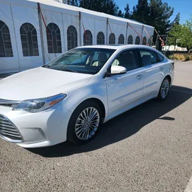 Toyota Avalon 2017