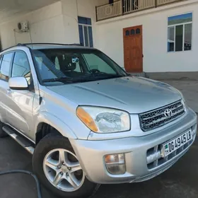 Toyota RAV4 2001