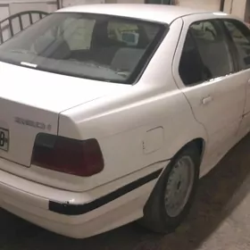 BMW 320 1994