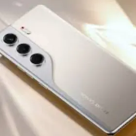 Camon 40 Pro  Kredit