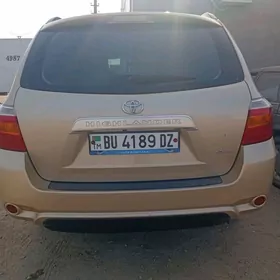 Toyota Highlander 2010