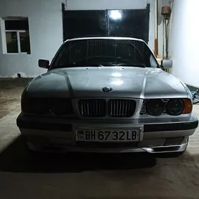 BMW 525 1992