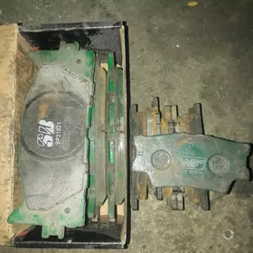 TOYOTA CAMRY KOLODKA